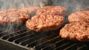Read more about the article How Long To Grill Burgers At 300 Degrees? [Updated 2023]