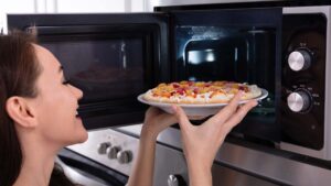 Read more about the article Can I Put Plastic In The Microwave? [Updated 2023]