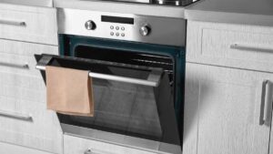 Read more about the article What Are Convection Microwaves And Grill Microwaves? [Updated 2023]