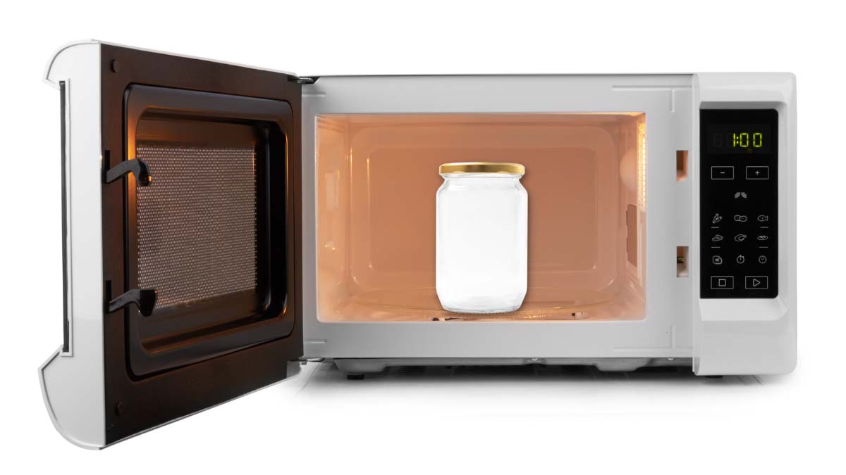 You are currently viewing Can You Microwave Mason Jars? [Updated 2023]